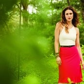 Kelleigh Bannen - List pictures