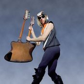 Julian Cope - List pictures