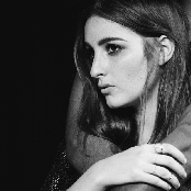 Banks - List pictures