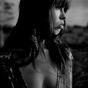 Maria Mena - List pictures