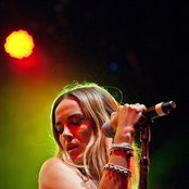 Jess Mills - List pictures