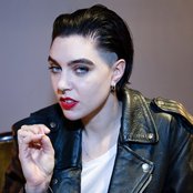 Beatrice Eli - List pictures