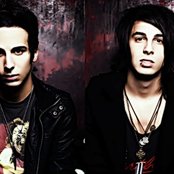 Cash Cash - List pictures