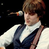 Eric Hutchinson - List pictures