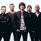 Embrace - List pictures