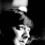 Stephen Fry - List pictures