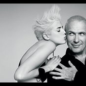 Agyness Deyn - List pictures