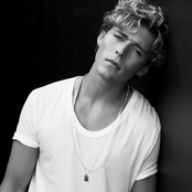 Christopher - List pictures