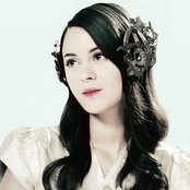 Emilie Simon - List pictures