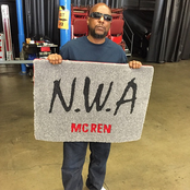 Mc Ren - List pictures