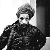 Augustus Pablo - List pictures