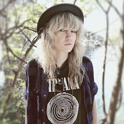 Ladyhawke - List pictures