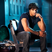 Luis Fonsi - List pictures