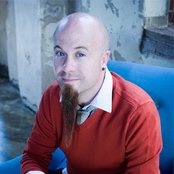 Charlie Hall - List pictures