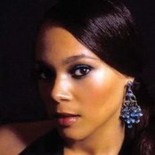 Shaola Ama - List pictures