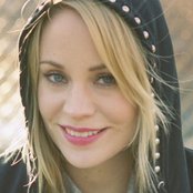 Annie - List pictures