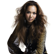 Crystal Kay - List pictures