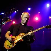 Mark Knopfler - List pictures