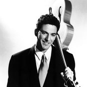 John Pizzarelli - List pictures
