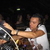 Alex Gaudino - List pictures