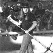 Lynard Skynard - List pictures