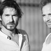 Tiefschwarz - List pictures