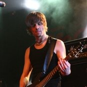 Megaherz - List pictures