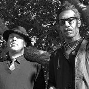 She Wants Revenge - List pictures