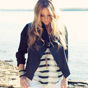Ashley Monroe - List pictures