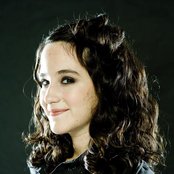 Ximena Sarinana - List pictures