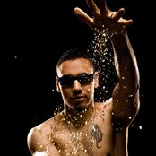 B-tight - List pictures