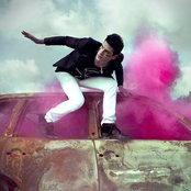 Dan Black - List pictures