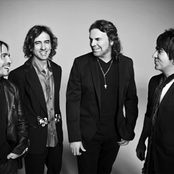 Maná - List pictures