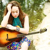 Sarah Jarosz - List pictures