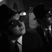 Blues Brothers - List pictures