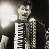 Chris Isaak - List pictures