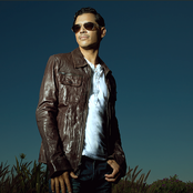 El Debarge - List pictures