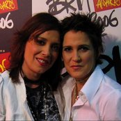 Wendy & Lisa - List pictures