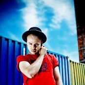 Marlon Roudette - List pictures