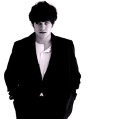 Iwan Rheon - List pictures