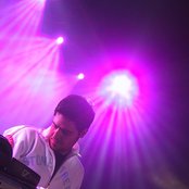 Gui Boratto - List pictures