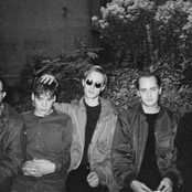 Eagulls - List pictures