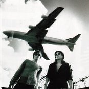 B'z - List pictures