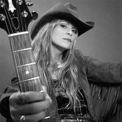 Danni Leigh - List pictures