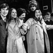 The Mamas & The Papas - List pictures