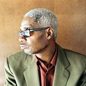 Robert Bradley's Blackwater Surprise - List pictures