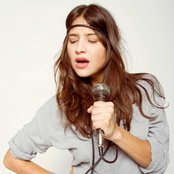 Georgina - List pictures