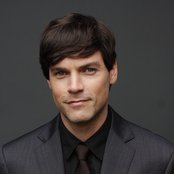 Jaron And The Long Road To Love - List pictures