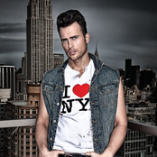 Cheyenne Jackson - List pictures