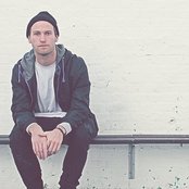 Mund De Carlo - List pictures